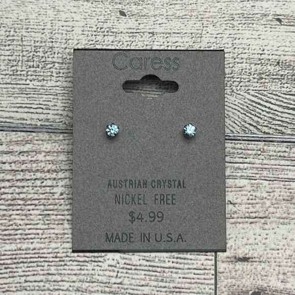 Caress Earrings Set Of 4 NWT - Picture 4 of 5